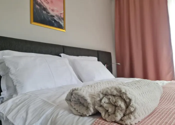Smart Airport Hostel